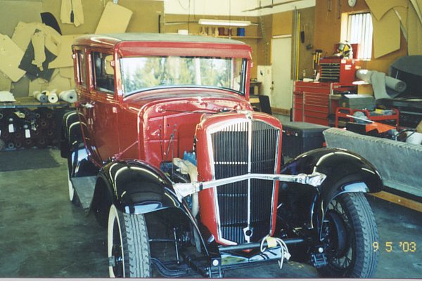 1931 DeVaux 6-75 Custom Sedan