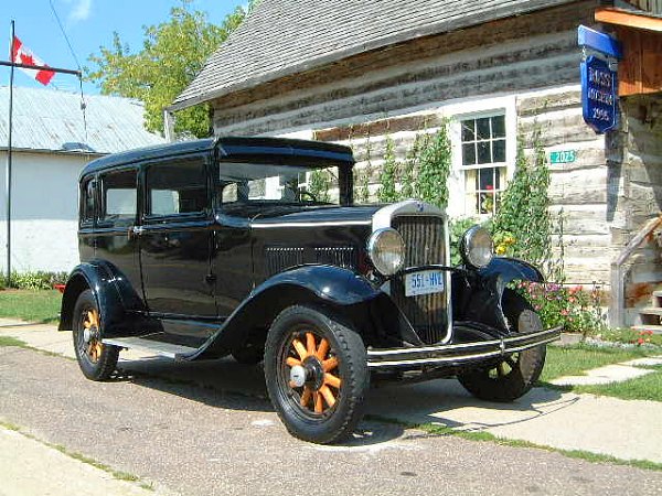 1930 Durant 407 Standard Sedan