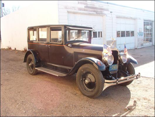 1925 Flint E-55 Four-Door Sedan