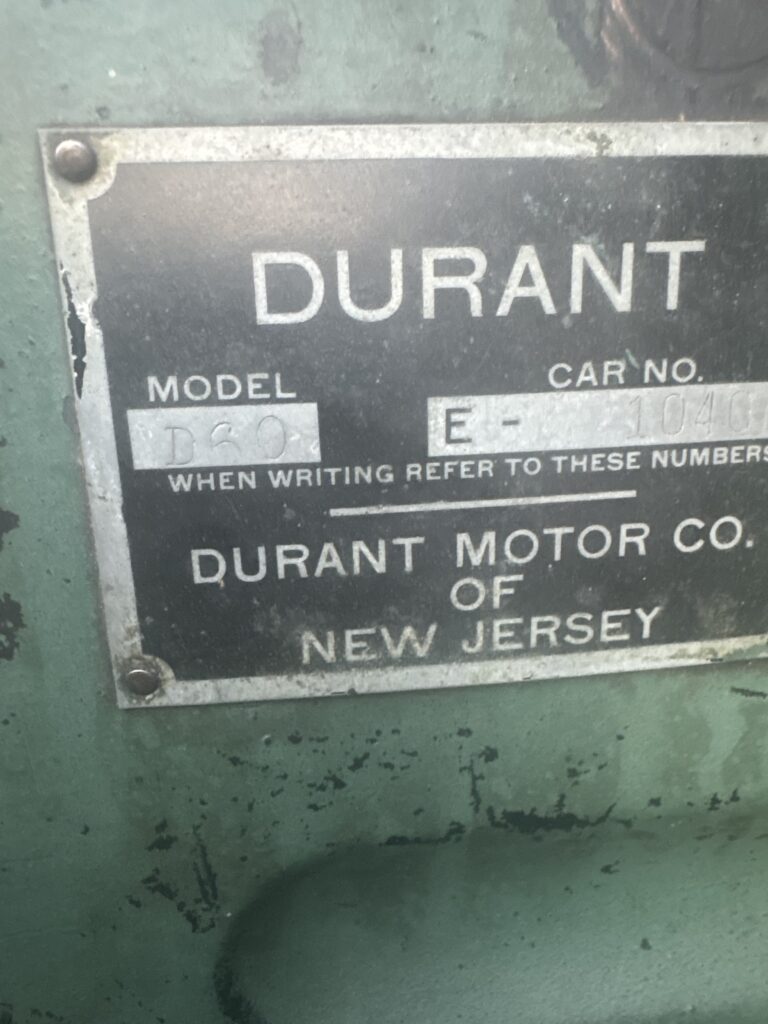 Car number plate, E-1040