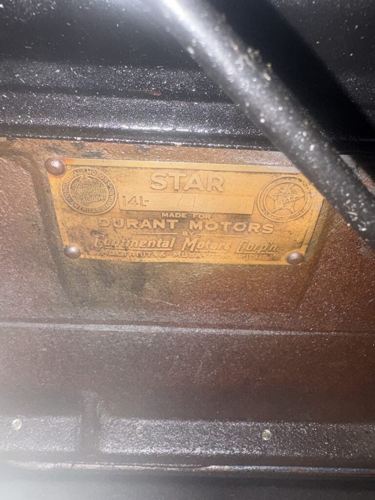 Engine plate, 14L-71484